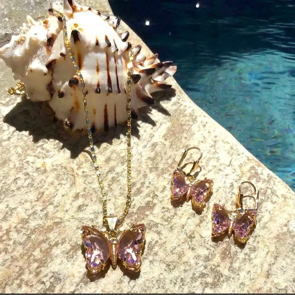 Gold Tone Pink Butterfly Jewelry Set Sparkling Crystal Wings Necklace Earrings